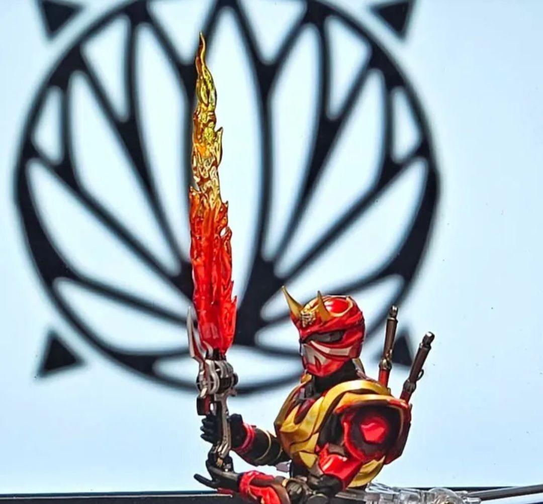 真骨彫製法　仮面ライダー装甲響鬼　用　手首、エフェクトパーツセット　アームド