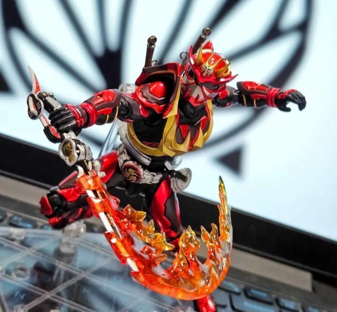 真骨彫製法　仮面ライダー装甲響鬼　用　手首、エフェクトパーツセット　アームド