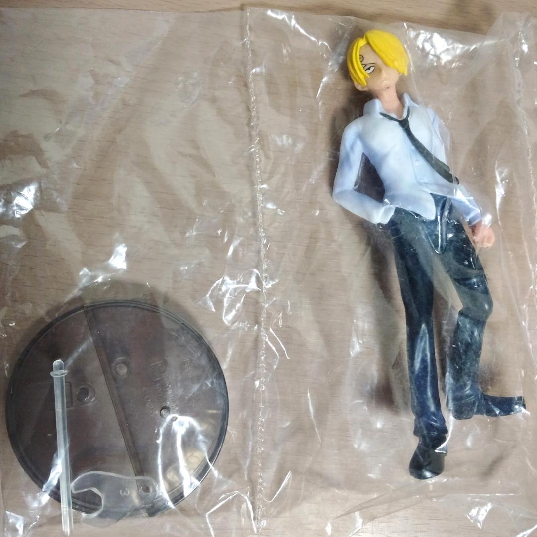 ワンピースフィギュアまとめ売り　17個　サニー号DX(レア品)　ルフィ　白ひげ