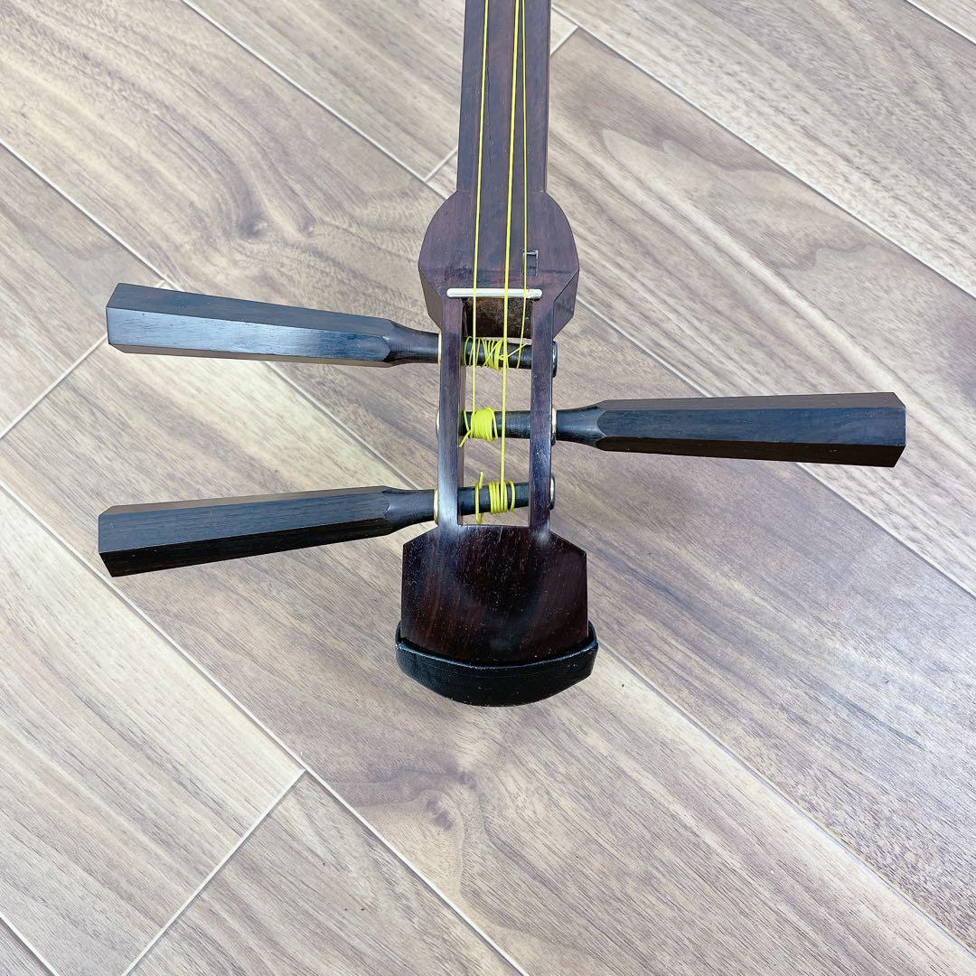 三味線 紅木 中棹 犬皮 破れなし 丸打胴 東さわり - メルカリ