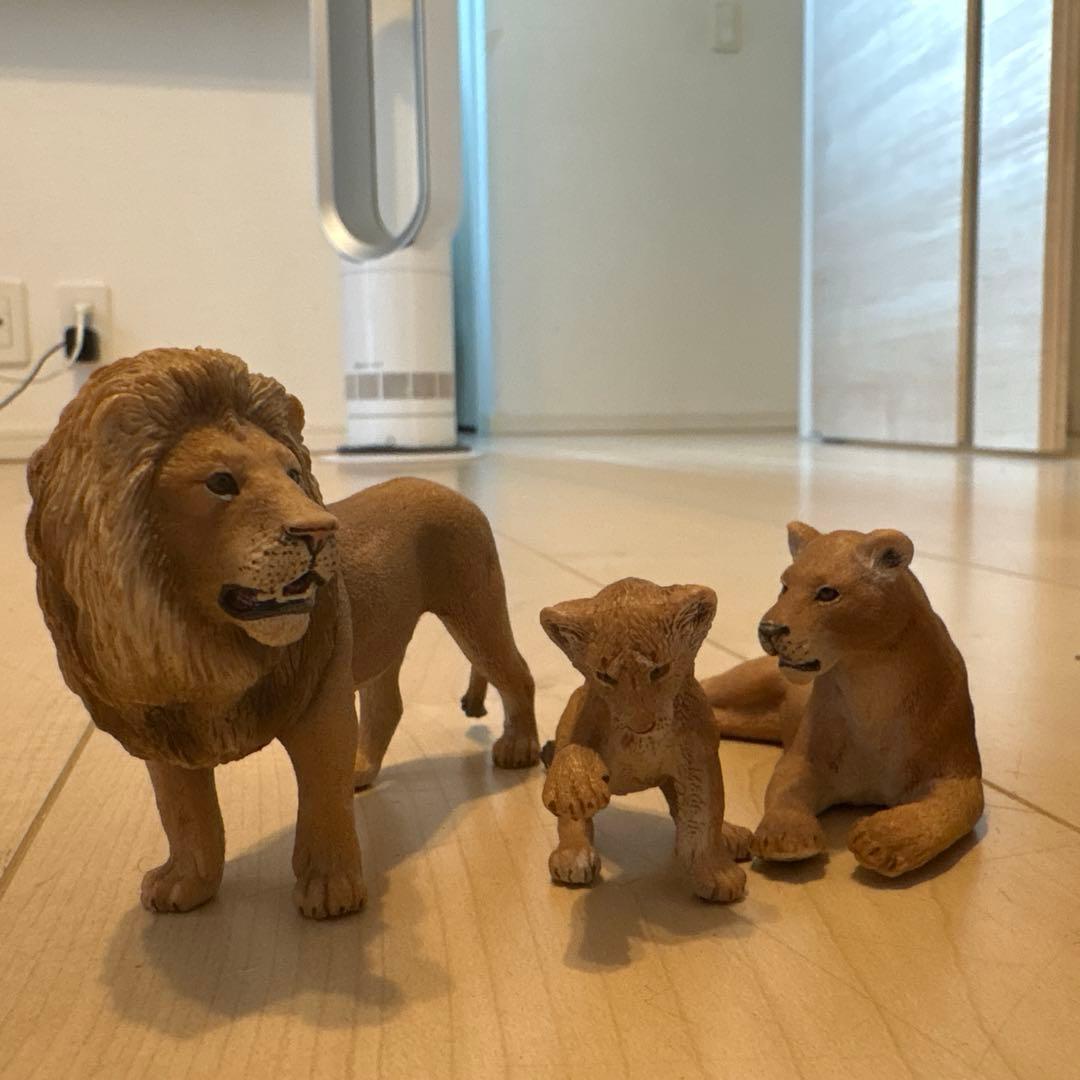 廃盤品Schleich シュライヒ　34体　まとめ売り　動物フィギュア