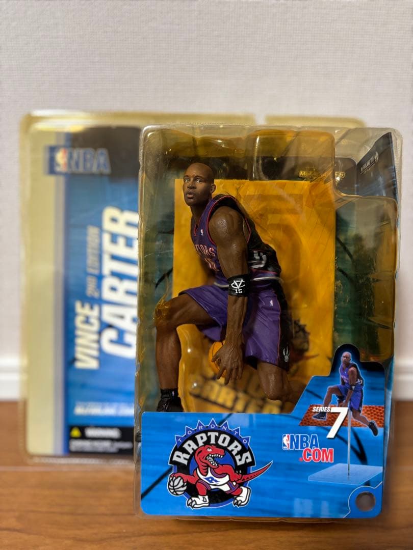 希少】NBA トロント・ラプターズ ビンス・カーター フィギュア 未開封品