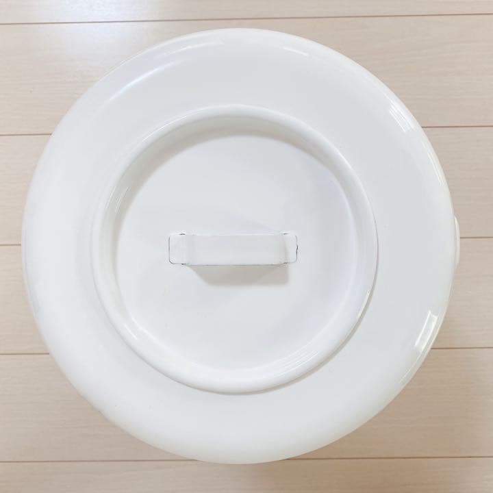 イマン　ポワージュブルー　トラッシュ缶