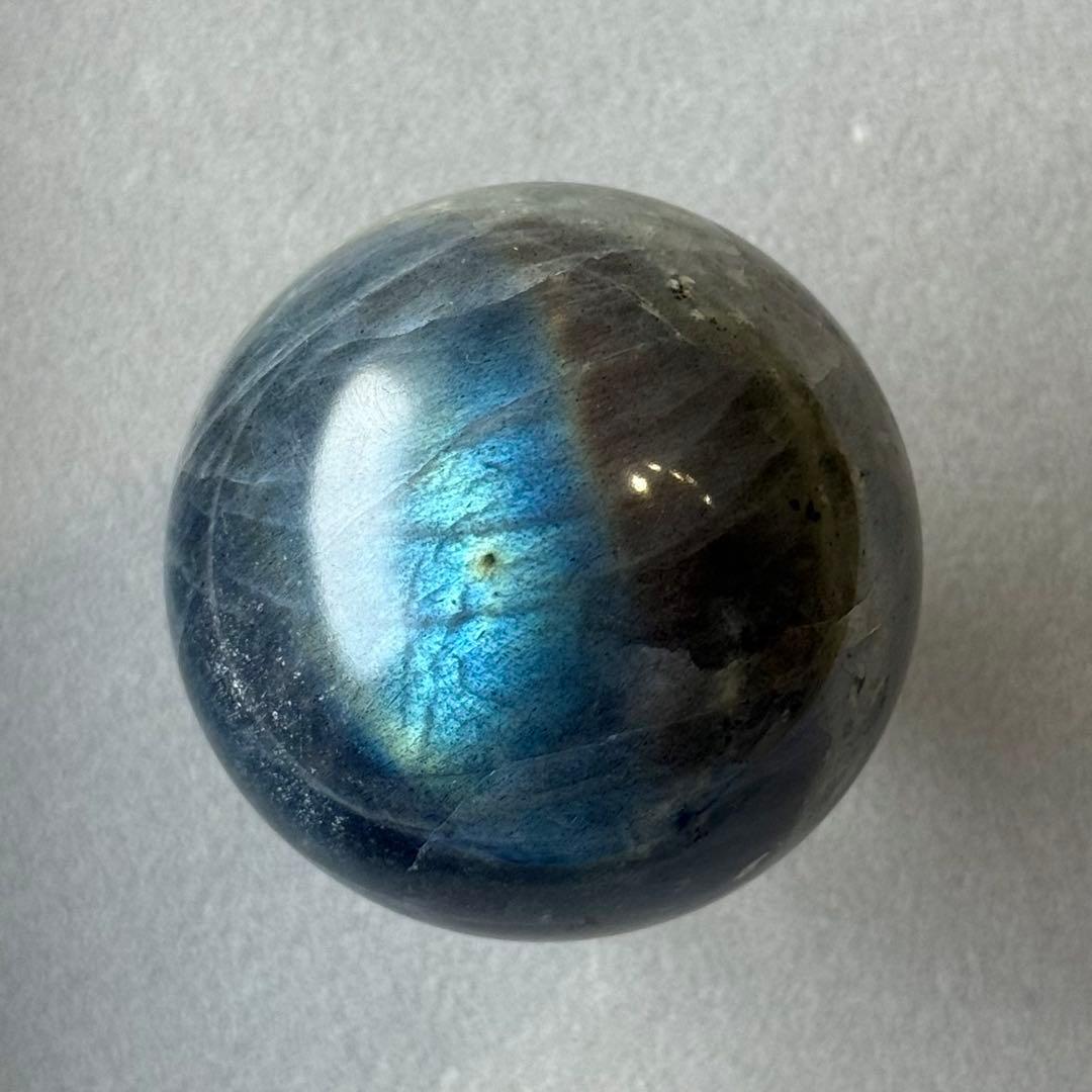 ラブラドライト　スフィア　ライトブルーシラー　マダガスカル産　天然石