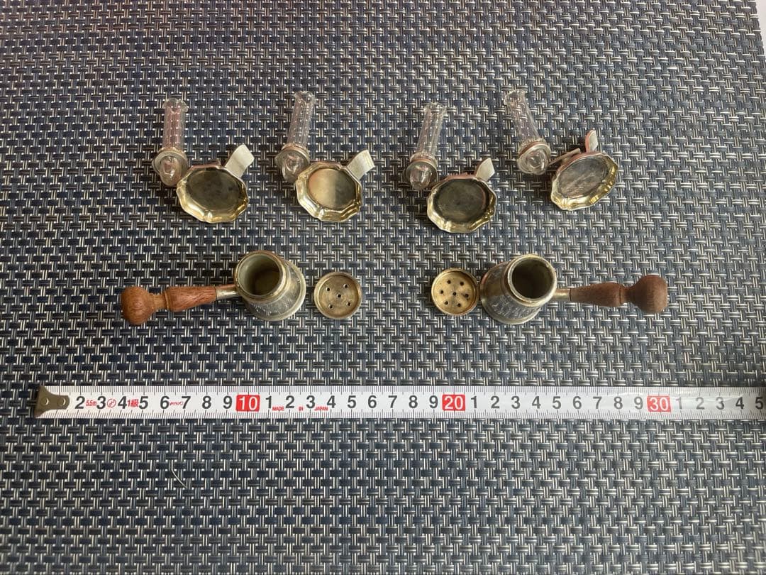 塩胡椒入れとキャンドルメニューSalt and pepper