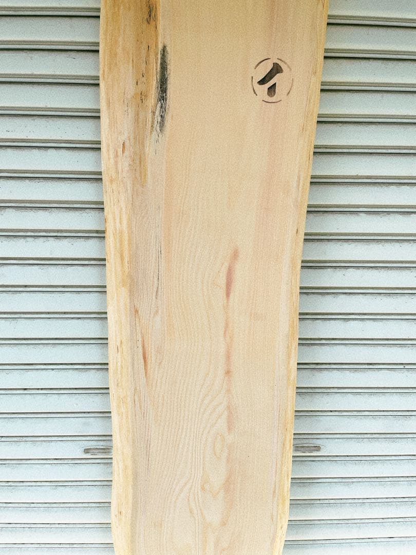 天然　一枚板　松　材木　天板　無垢板木材　カウンターテーブル