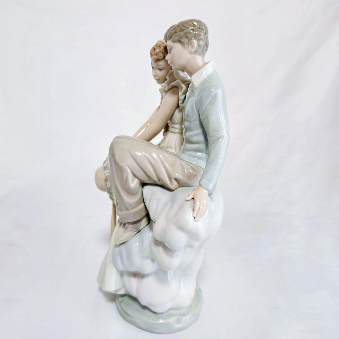 リヤドロ【希少美品】フィギュリン《ヤングラブ》《天にも昇る気持ち》No.1409