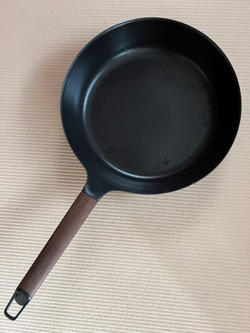 バーミキュラ　フライパン28cm深型 ウォールナット