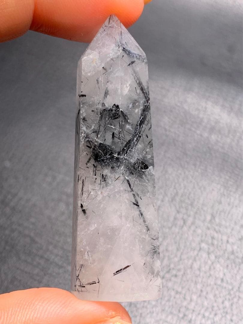 061524  ブラックルチルインクォーツ六角柱