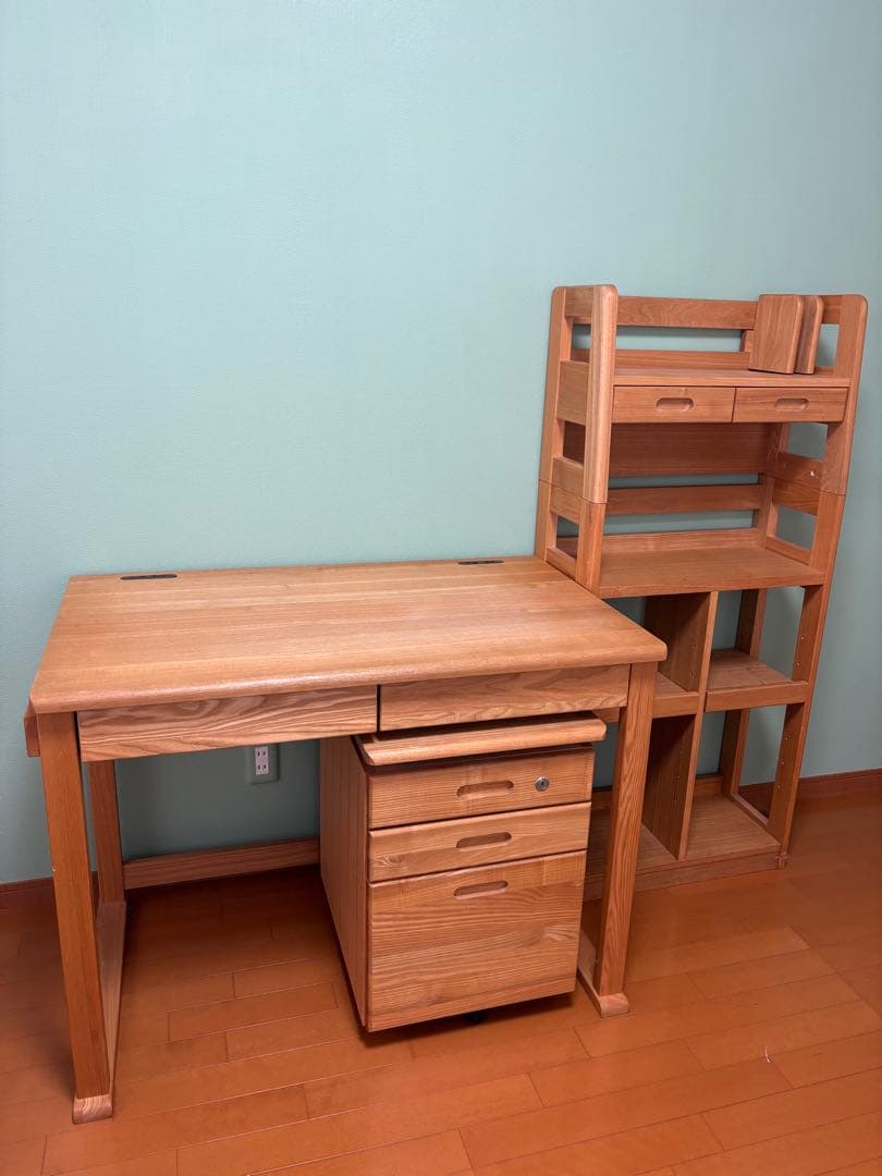 【引き取り限定　滋賀県】学習机