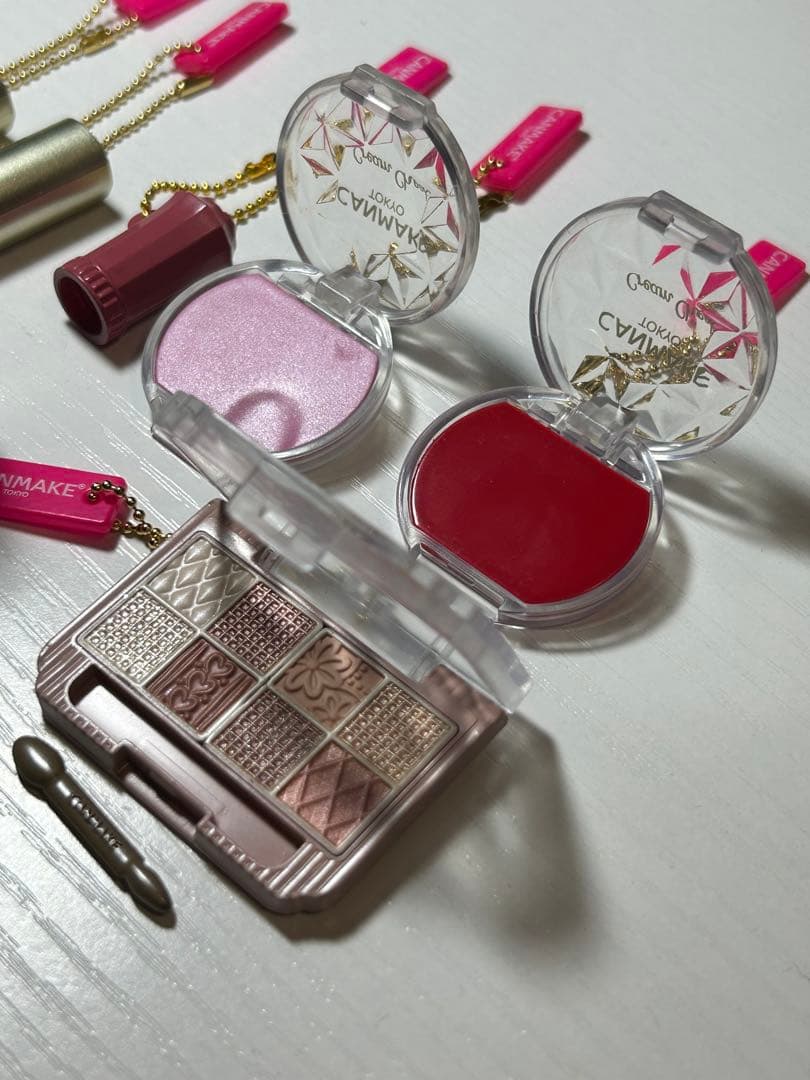 CANMAKE リップ・チーク・アイシャドウセット - メルカリ