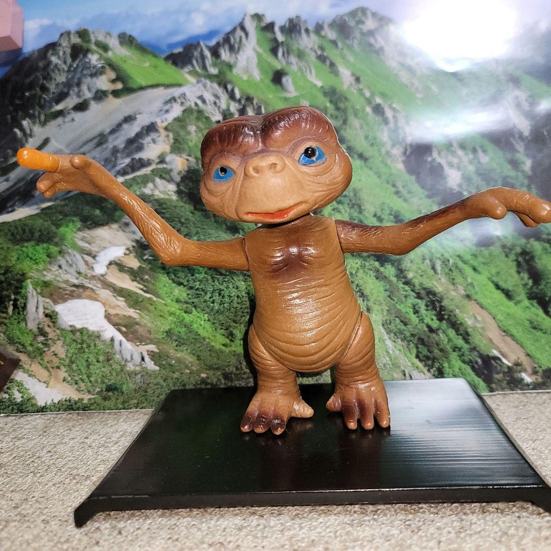 昭和レトロ E.T. フィギュア ライト内蔵 指、目点灯 ソフビ - メルカリ