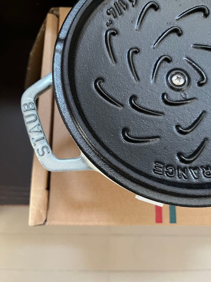 【新品/未使用】STAUB Wa-NABE S Lily カンパーニュ 16cm