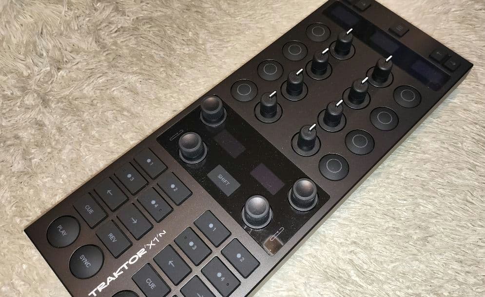 DJ機材 NATIVEINSTRUMENTS Traktor Kontrol X1 MK3