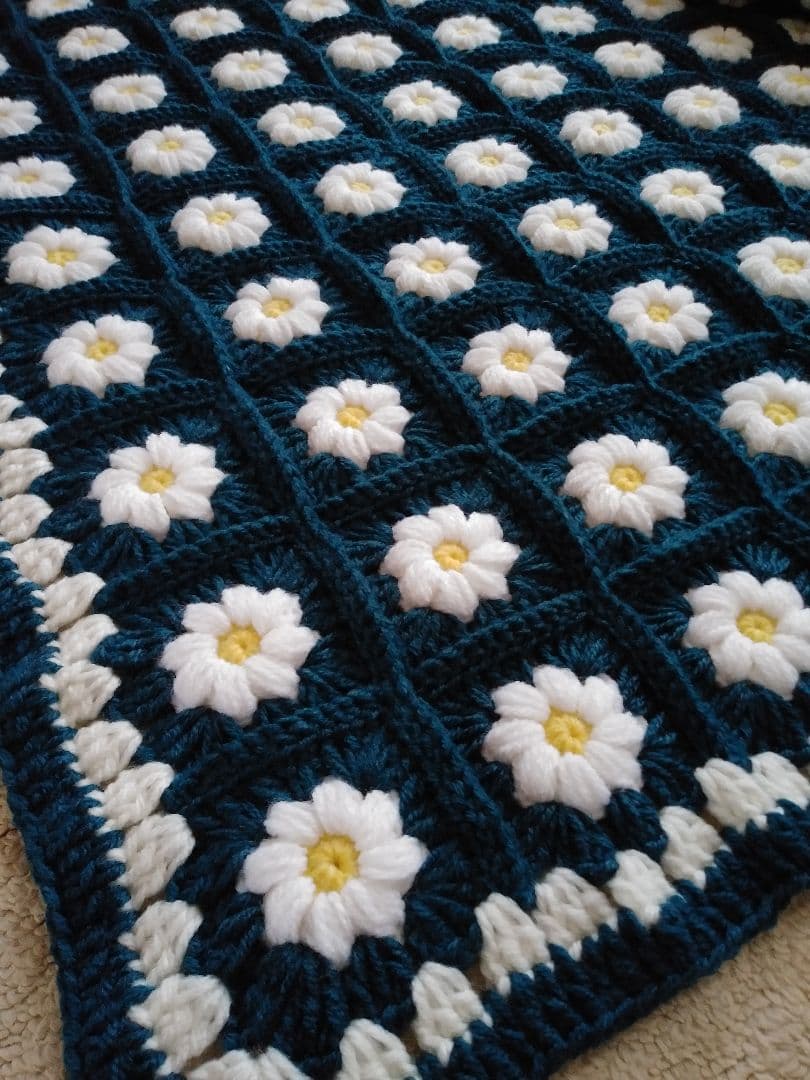 ぷっくりお花のマルチカバー♥かぎ針編み♥大判♥インディゴ