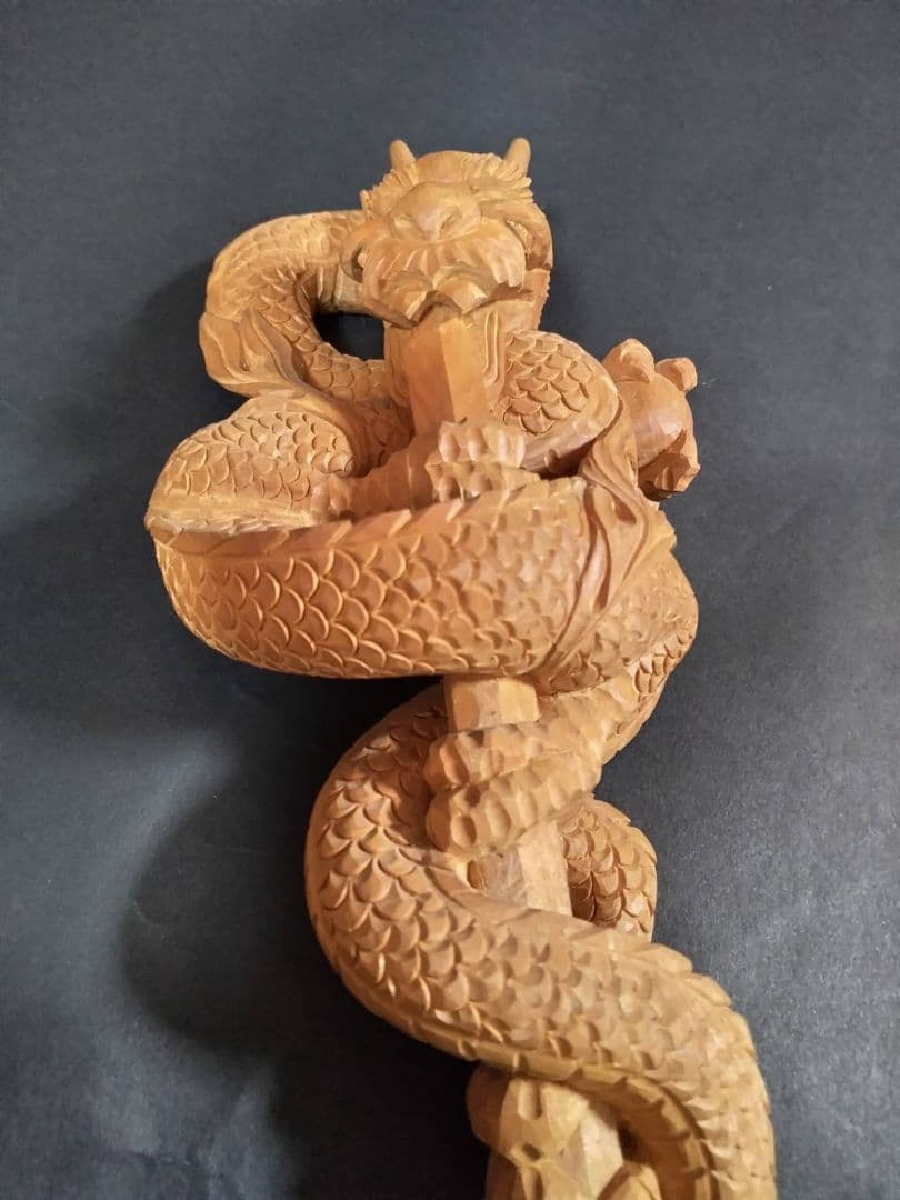 龍神、手彫り　剣龍　倶利伽羅不動尊像