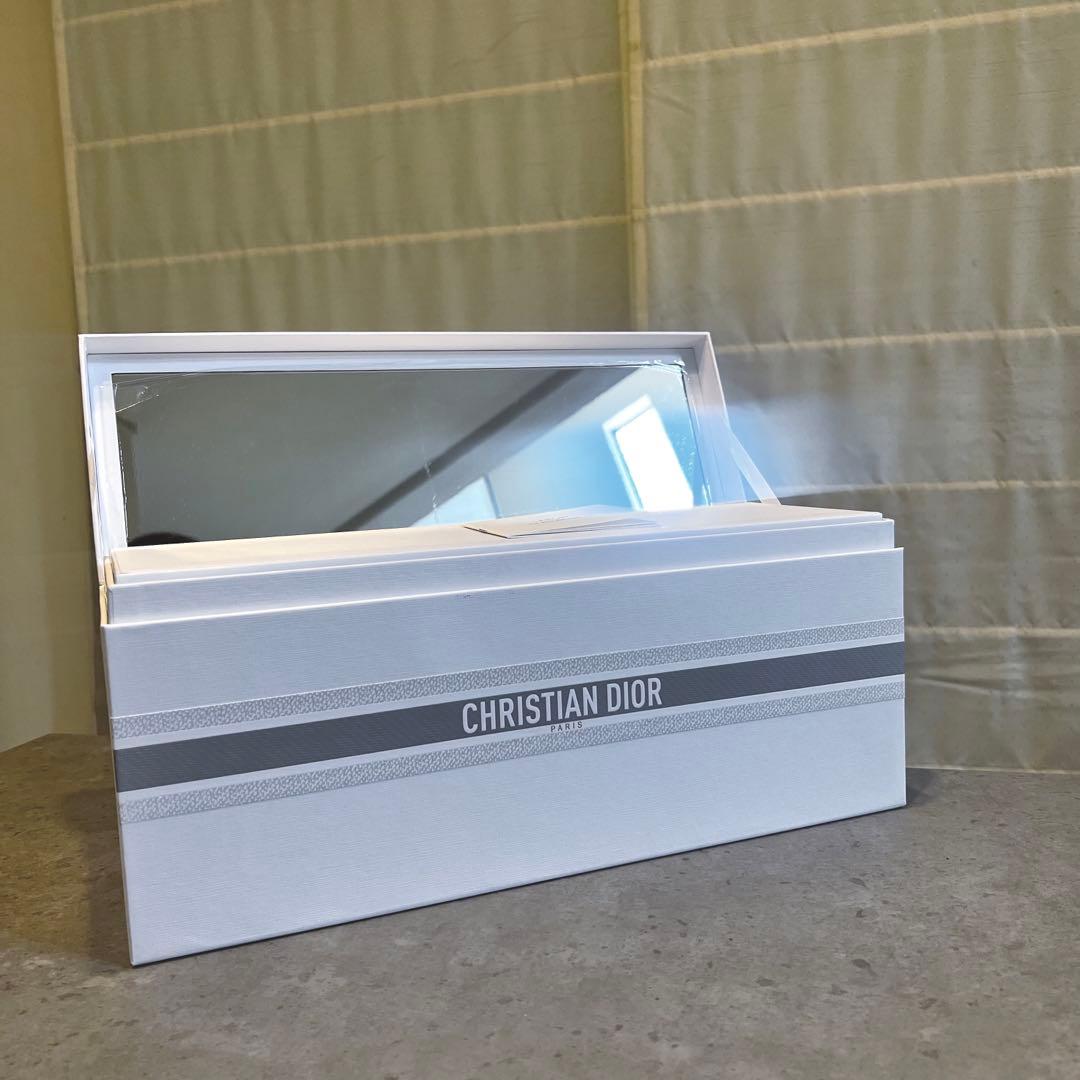 メゾン クリスチャン ディオール アート オブ リビング セット - メルカリ