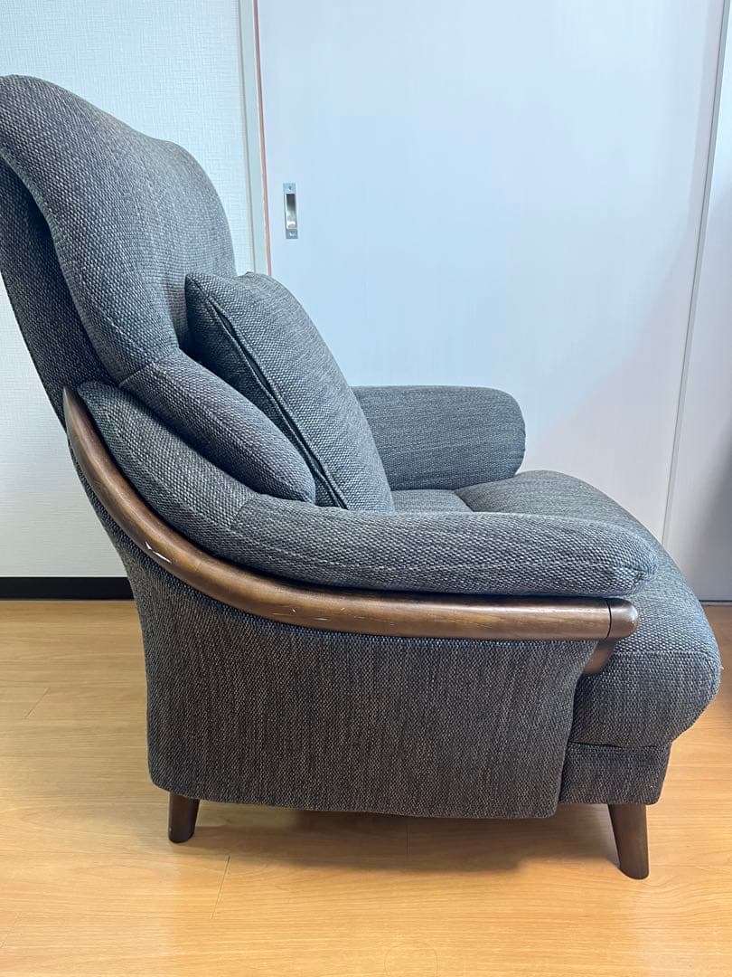 ニトリ 1人掛け布張りソファ「コウテイ3」ダークモカ（ハイバック）クッション付き