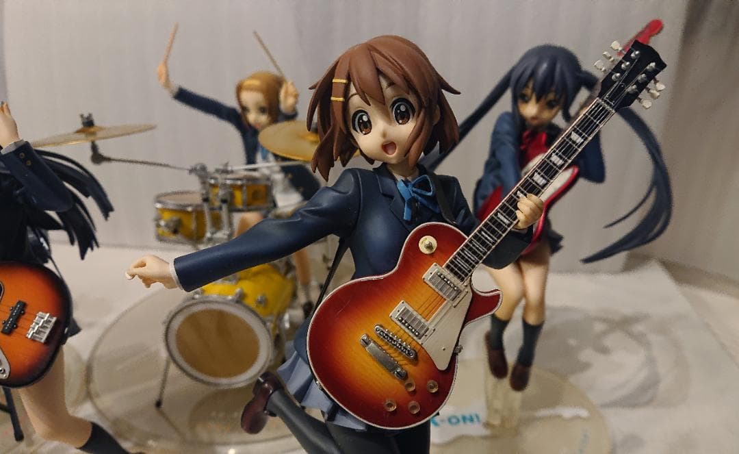 けいおん! 1/8 完成品 フィギュア5体セット アルター 中古品 - メルカリ