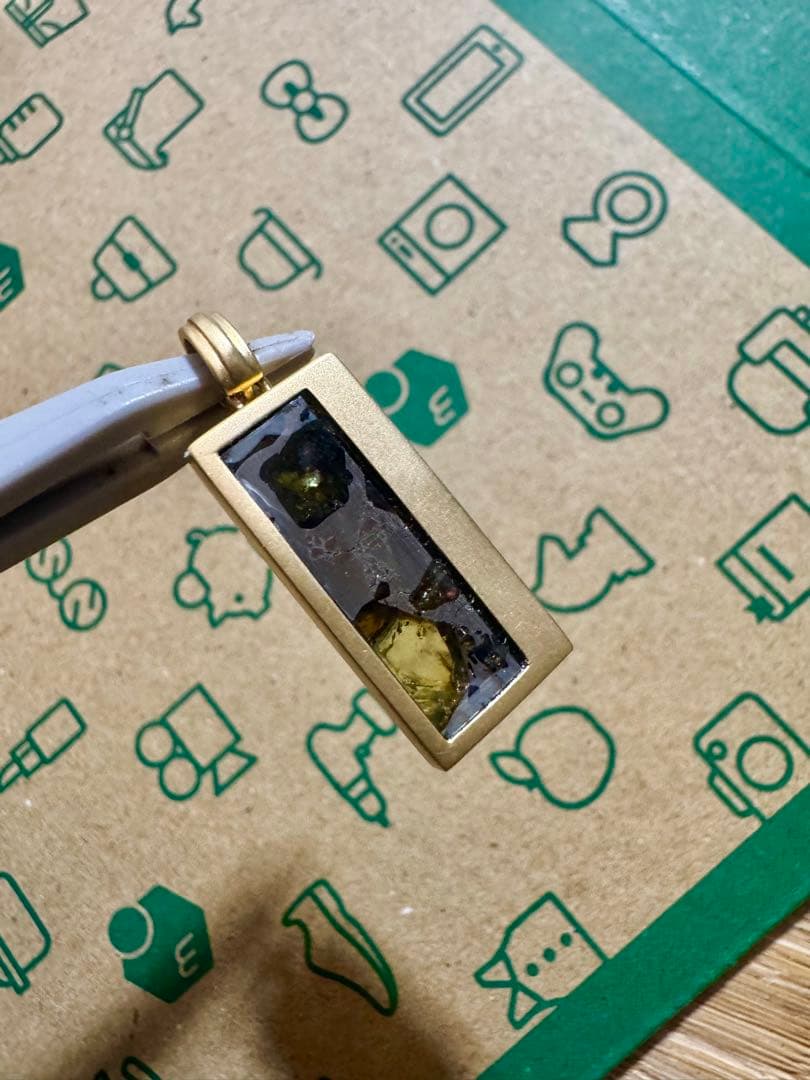 宇宙パワー セイムチャン隕石 18K金 希少 Saymchan 幸運 18k刻印