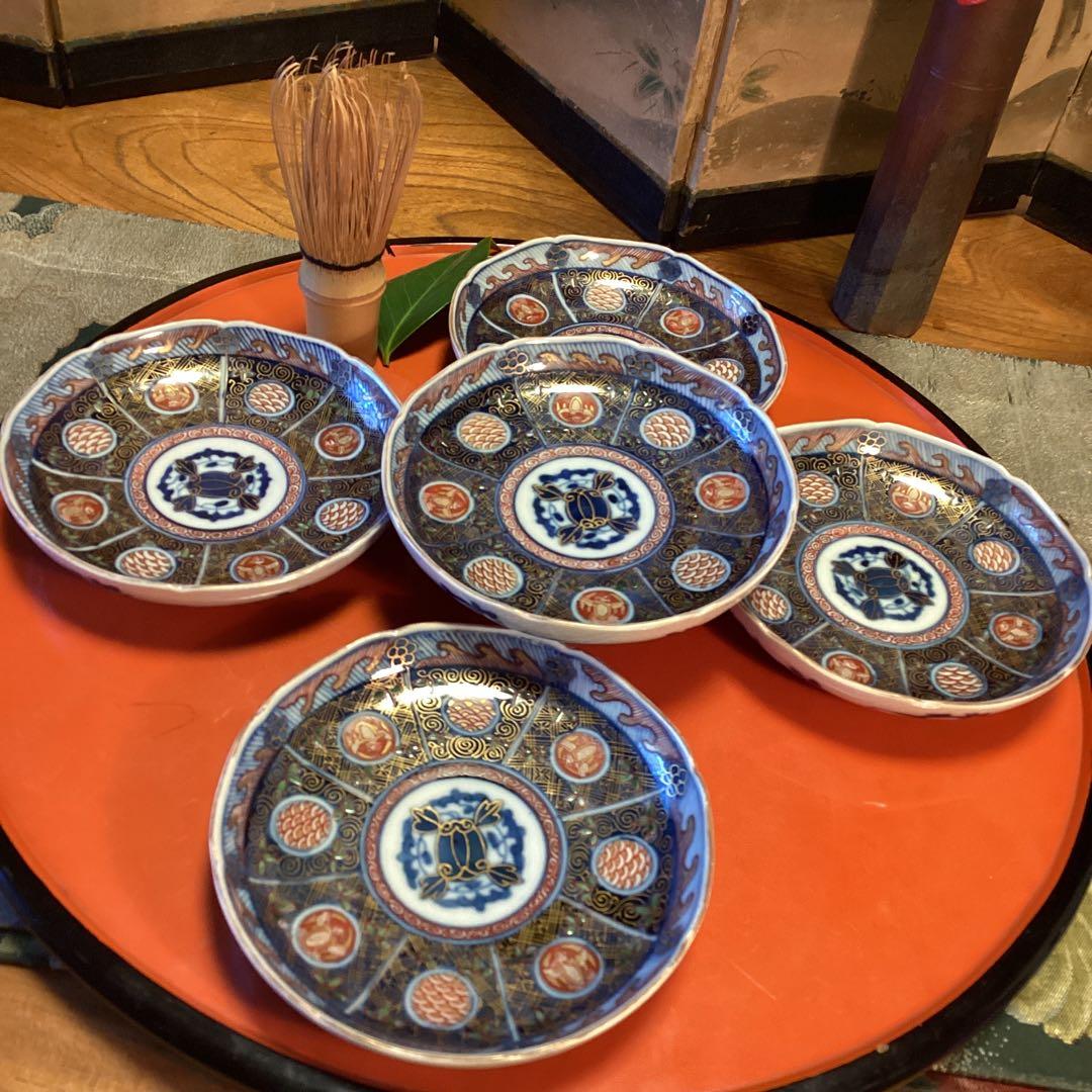 A1031 大聖寺伊万里　見込牡丹　丸紋に鳳凰　青海波　　小皿５枚