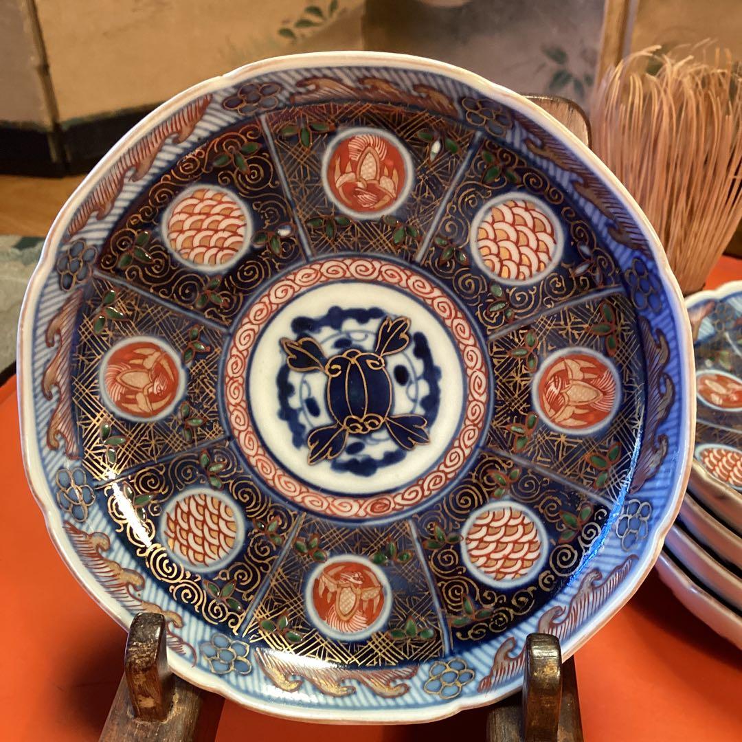 A1031 大聖寺伊万里　見込牡丹　丸紋に鳳凰　青海波　　小皿５枚