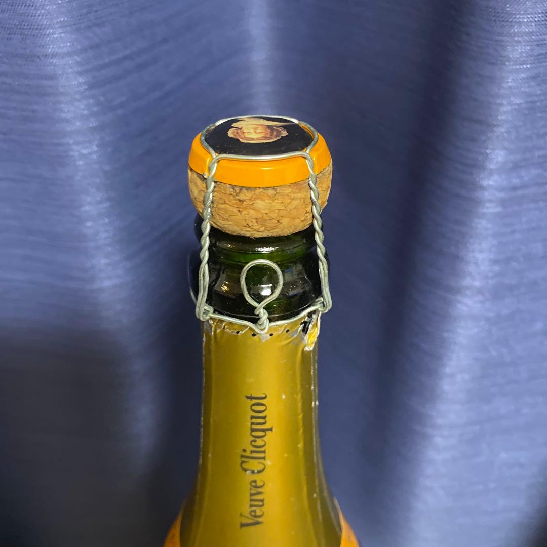 【フェルナンド・アロンソ直筆サイン入り】 ヴーヴ・クリコ マグナムボトル 空瓶