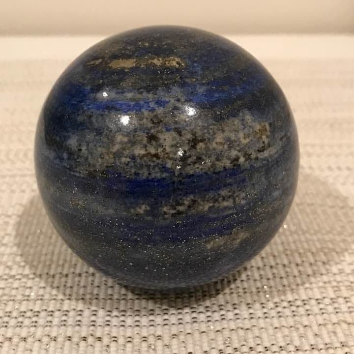 ラピスラズリ（青金石）68mm 0.570kg アフガニスタン産 台座無し