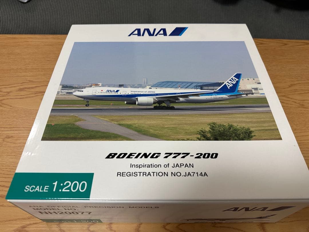 ANA 1/200 NH20077 B777-200 IOJタグ付きJA714A 1/200 B777-200 ANA Inspiration of JAPAN JA714A[NH20077] 全日空商事