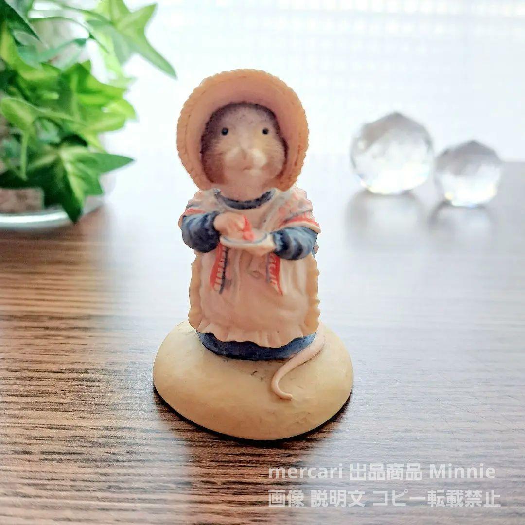 ブランブリーヘッジ☆ケーキを食べるレディウッドマウス&プリムローズ