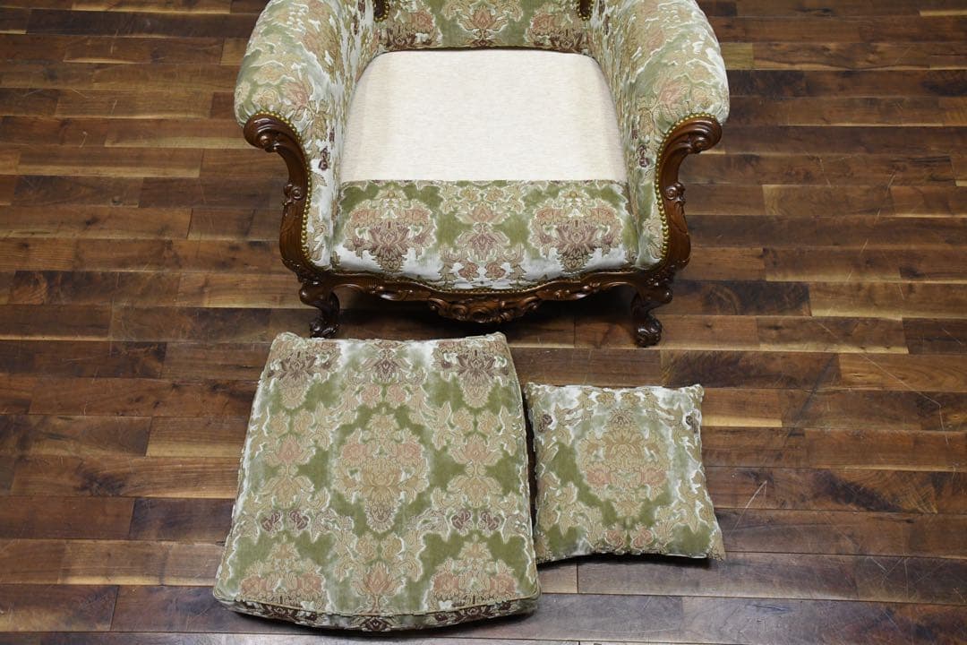 FAC29 イタリア製 ロココ様式 猫脚レリーフ 1人掛けソファ シングルソファ