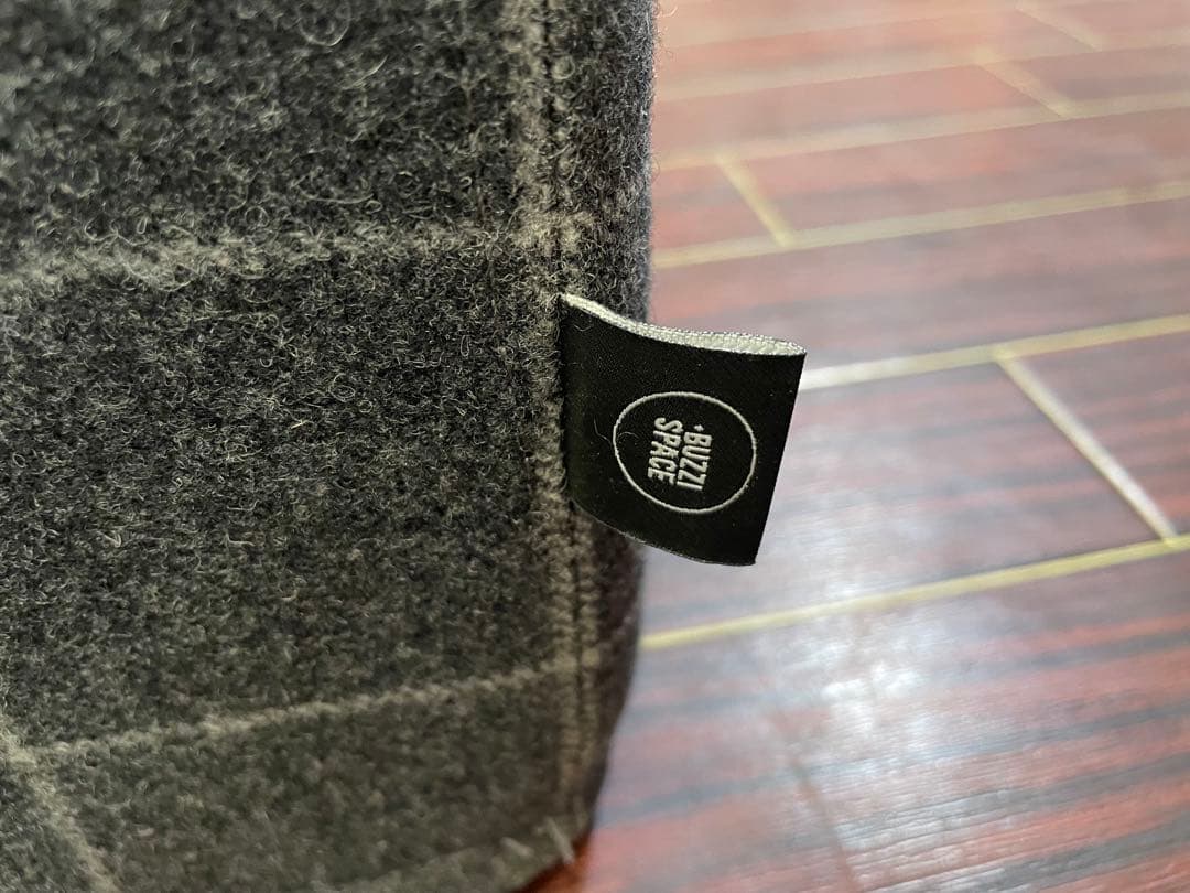 BUZZI SPACE スツール バジーキューブ フラット プフ オットマン