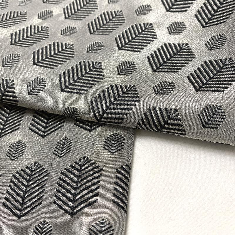 410bj131■袴 ジュニア 男児 シルバー (紐下丈 90.5cm)十三参り