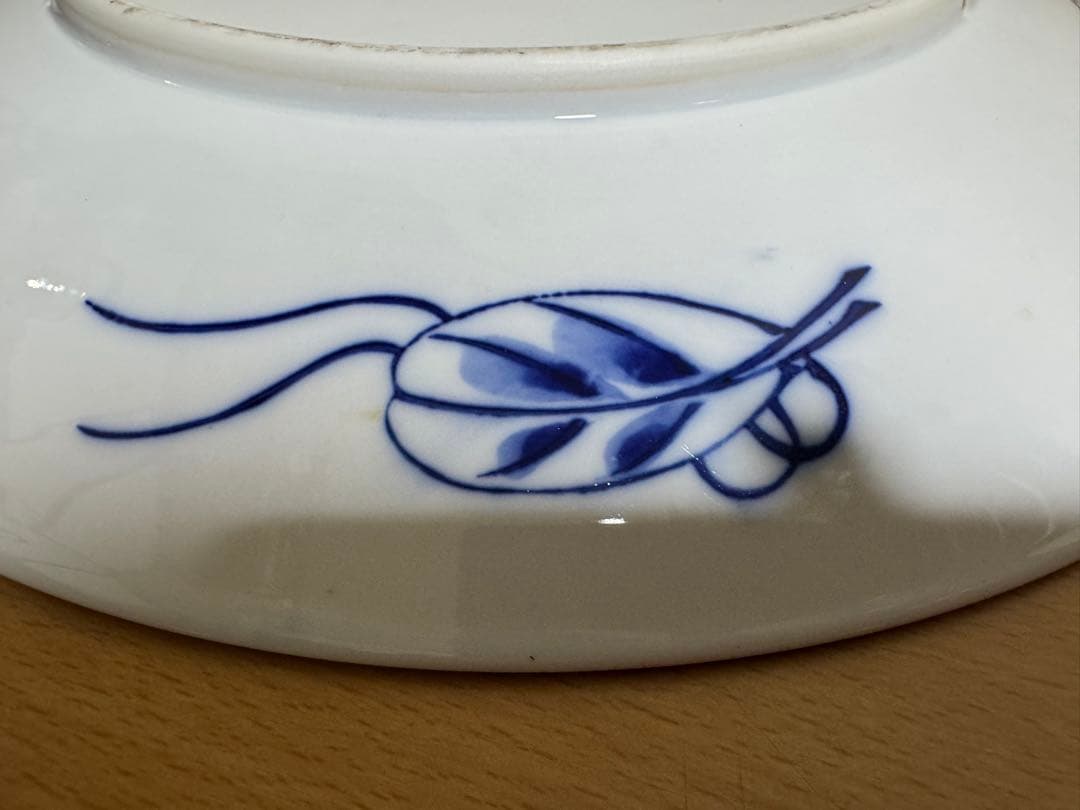 古伊万里　大皿　秀峰　日本の伝統的な陶磁器装飾皿　37.5cm