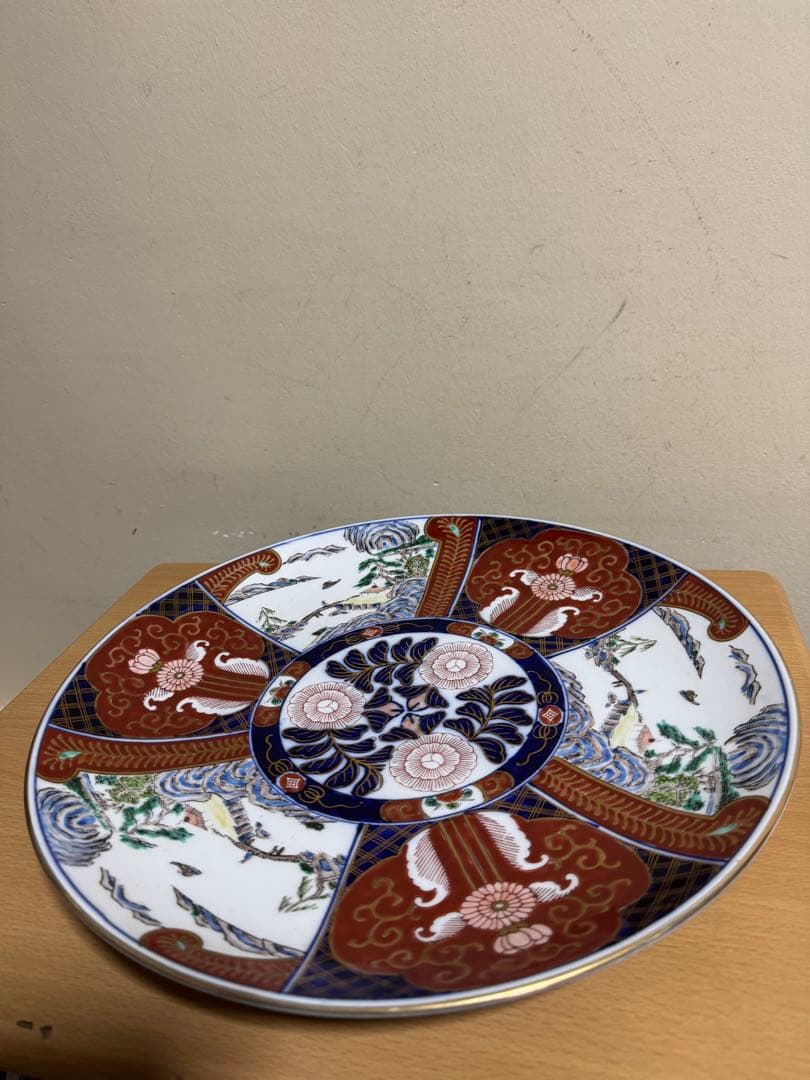 古伊万里　大皿　秀峰　日本の伝統的な陶磁器装飾皿　37.5cm