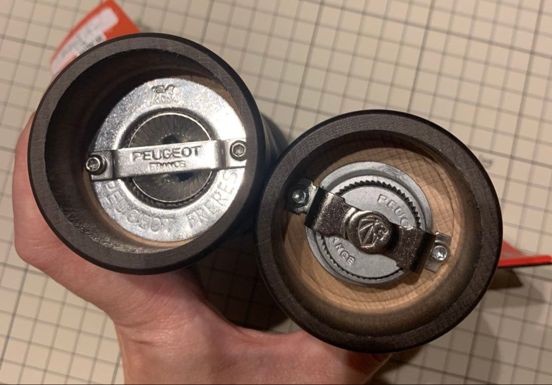 プジョー　クレモンチョコ　ペッパーミル　ソルトミル　ミルトレイ