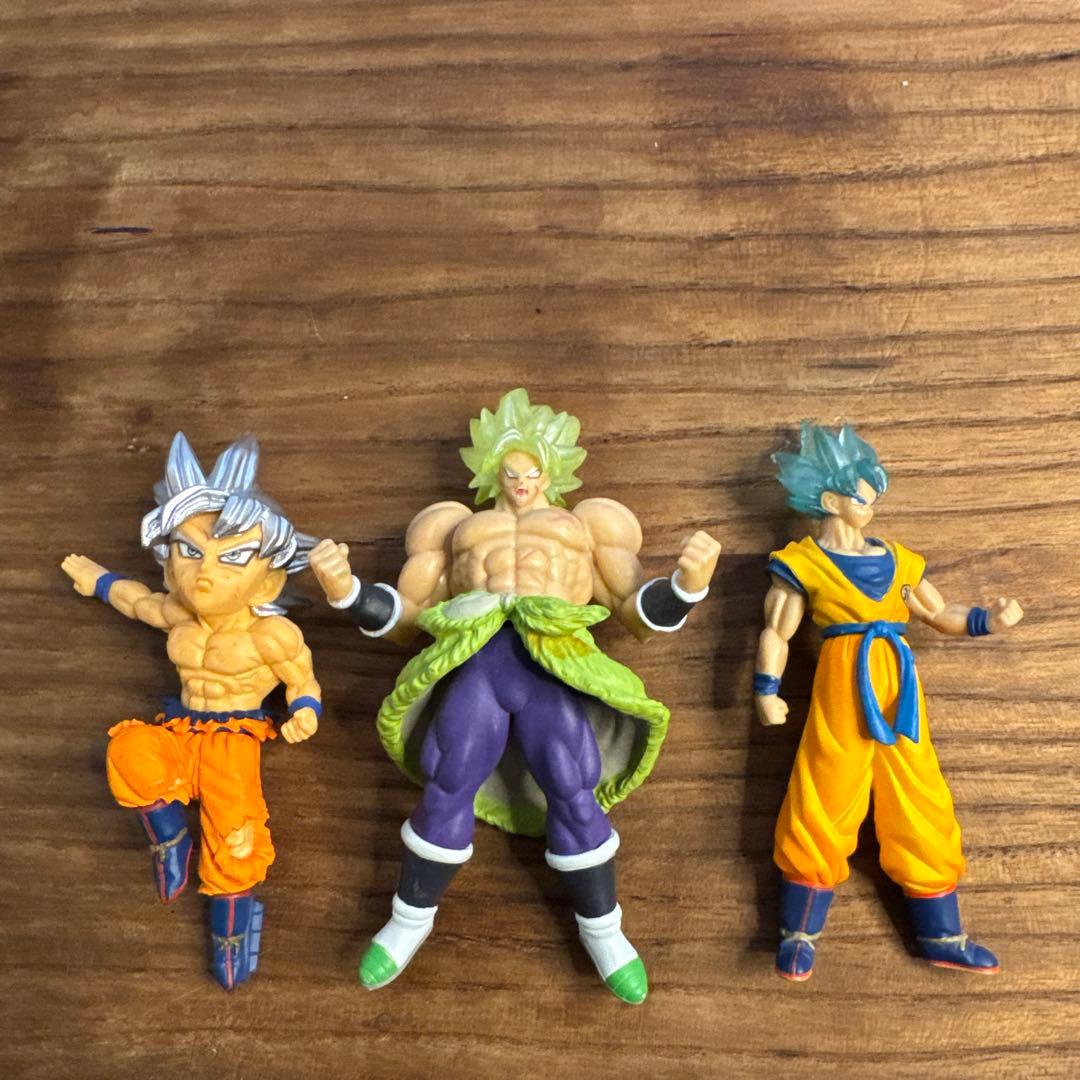 ドラゴンボール フィギュア 3体セット 悟空 ブロリー／ゴジータブルー