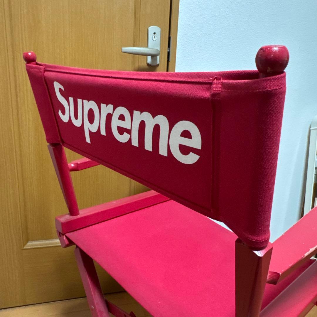 Supreme 赤 ディレクターズチェア