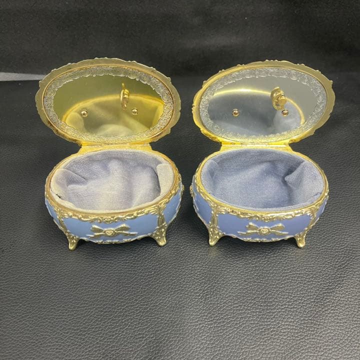 アンティーク調カメオ付ジュエリーボックス　SANKYOオルゴール　小物入れ