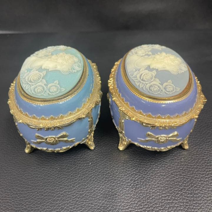 アンティーク調カメオ付ジュエリーボックス　SANKYOオルゴール　小物入れ