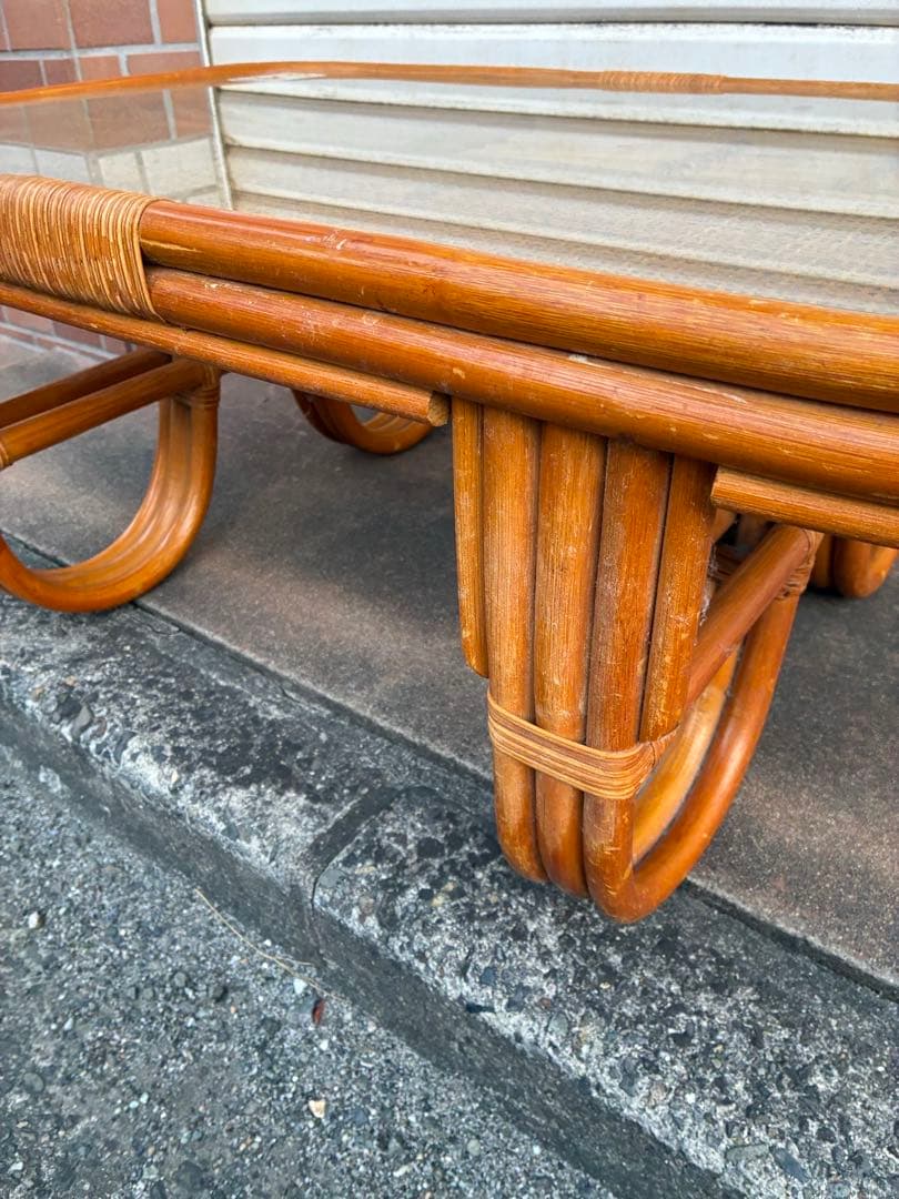 ラタン製　コーヒーテーブル　藤