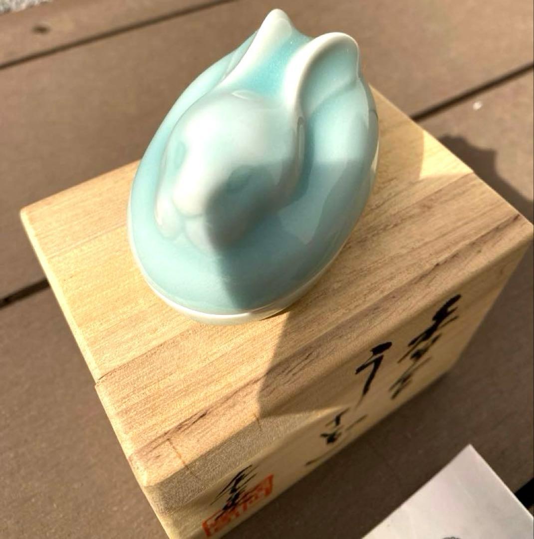 茶道具】小笠原長春 造 兎香合｜青磁・共箱付｜飛躍 吉祥 - メルカリ