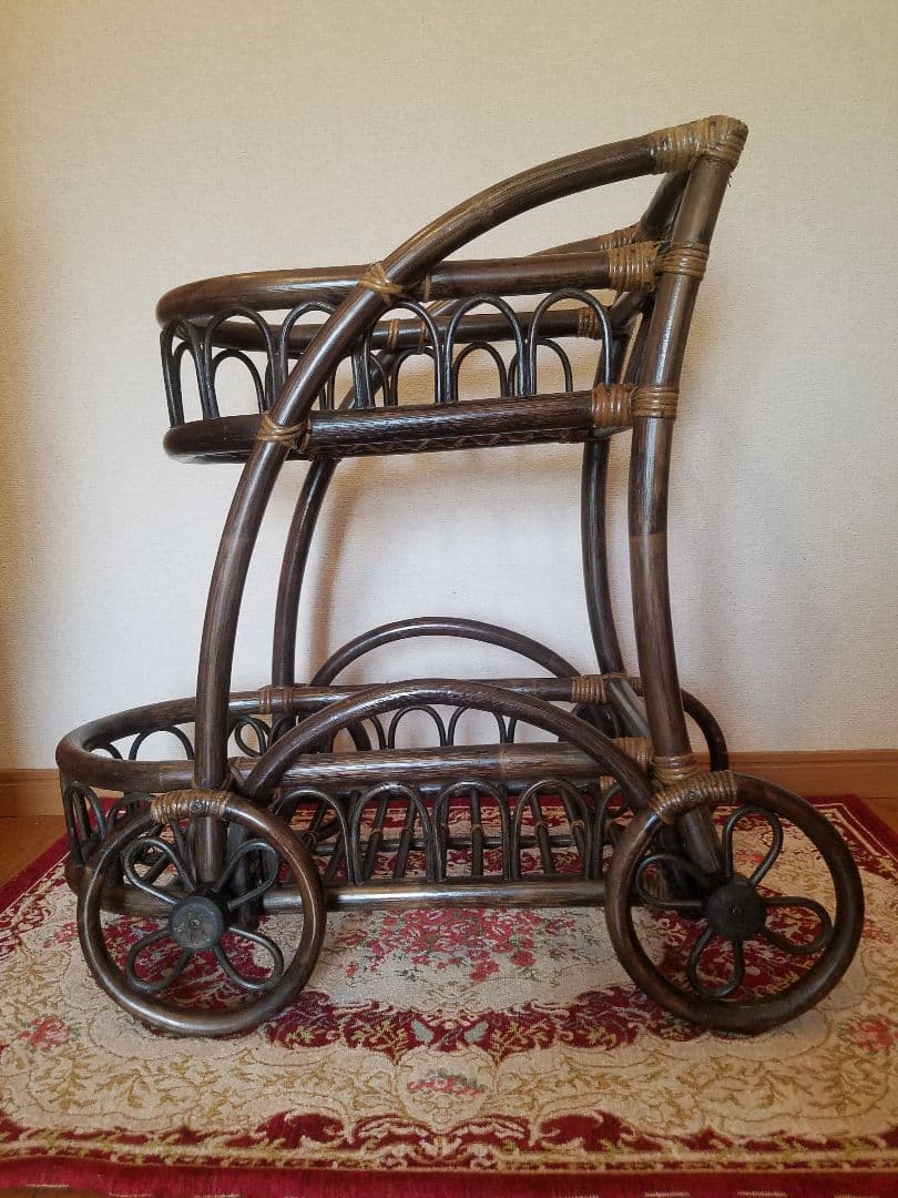 ヴィンテージ 高級家具 オールドラタン ラック 乳母車 フラワーベース