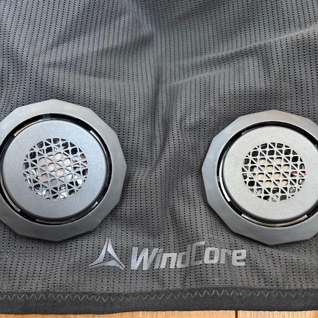 WindCore PRO model 冷暖房ベスト　夏冬