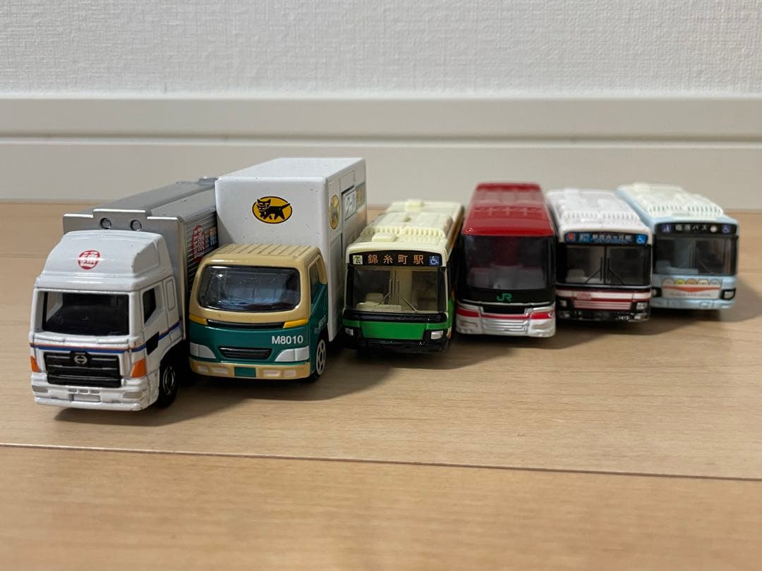 トミカ　働く車　オリンピックタクシー入り