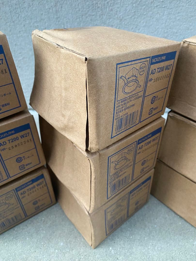コイズミ　AD7200W27 ダウンライト 13台