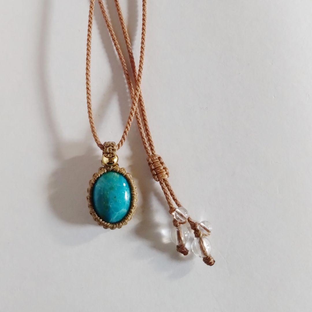 ブルーオパール マクラメネックレス