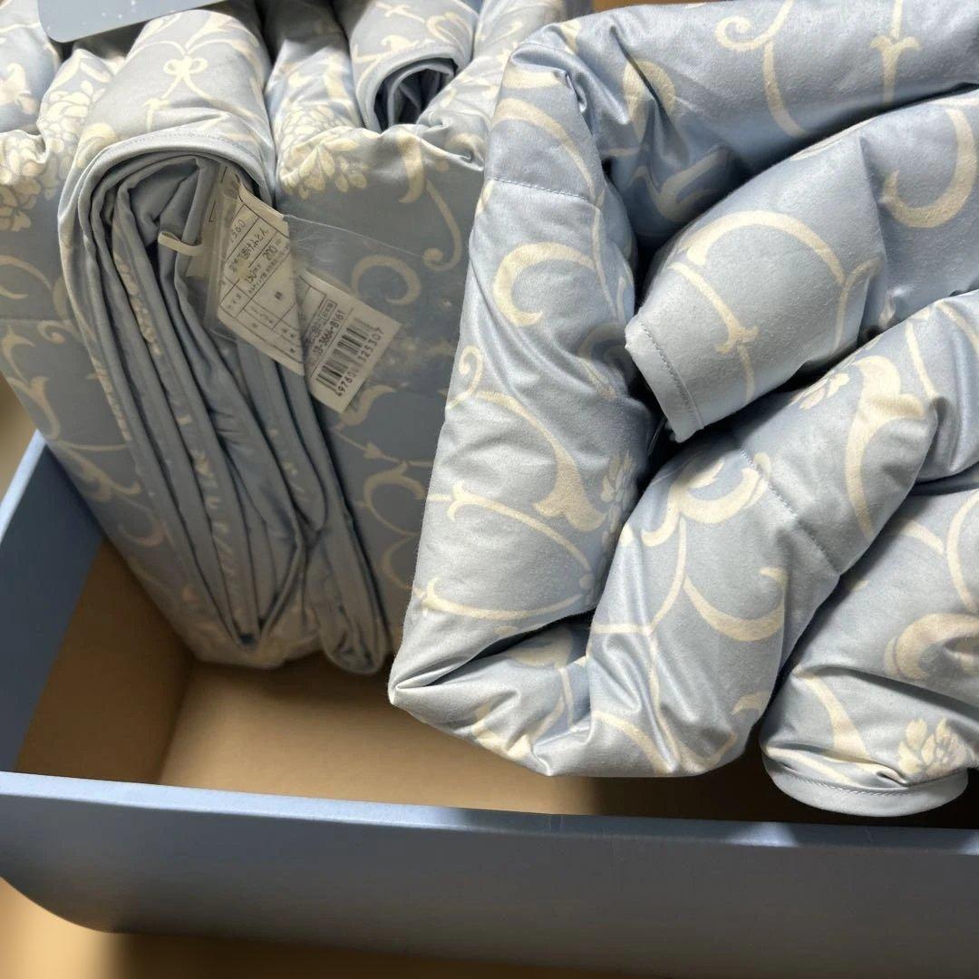  羽毛掛け布団 150x200cm2枚