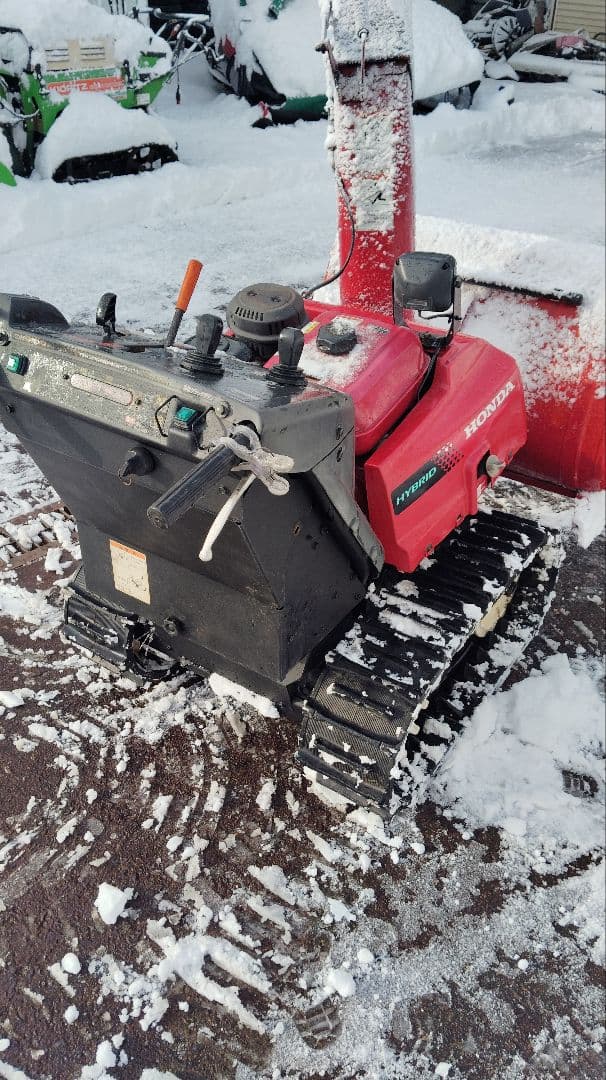 ハイブリッド除雪機　HS980i