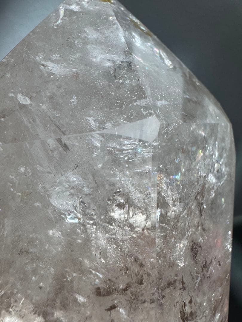 高品質◎バイカラーライトスモーキークォーツダブルポイント　虹＆リモナイトin